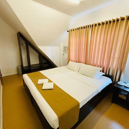 Castle Rock Boracay Aparthotel Yapak Buitenkant foto