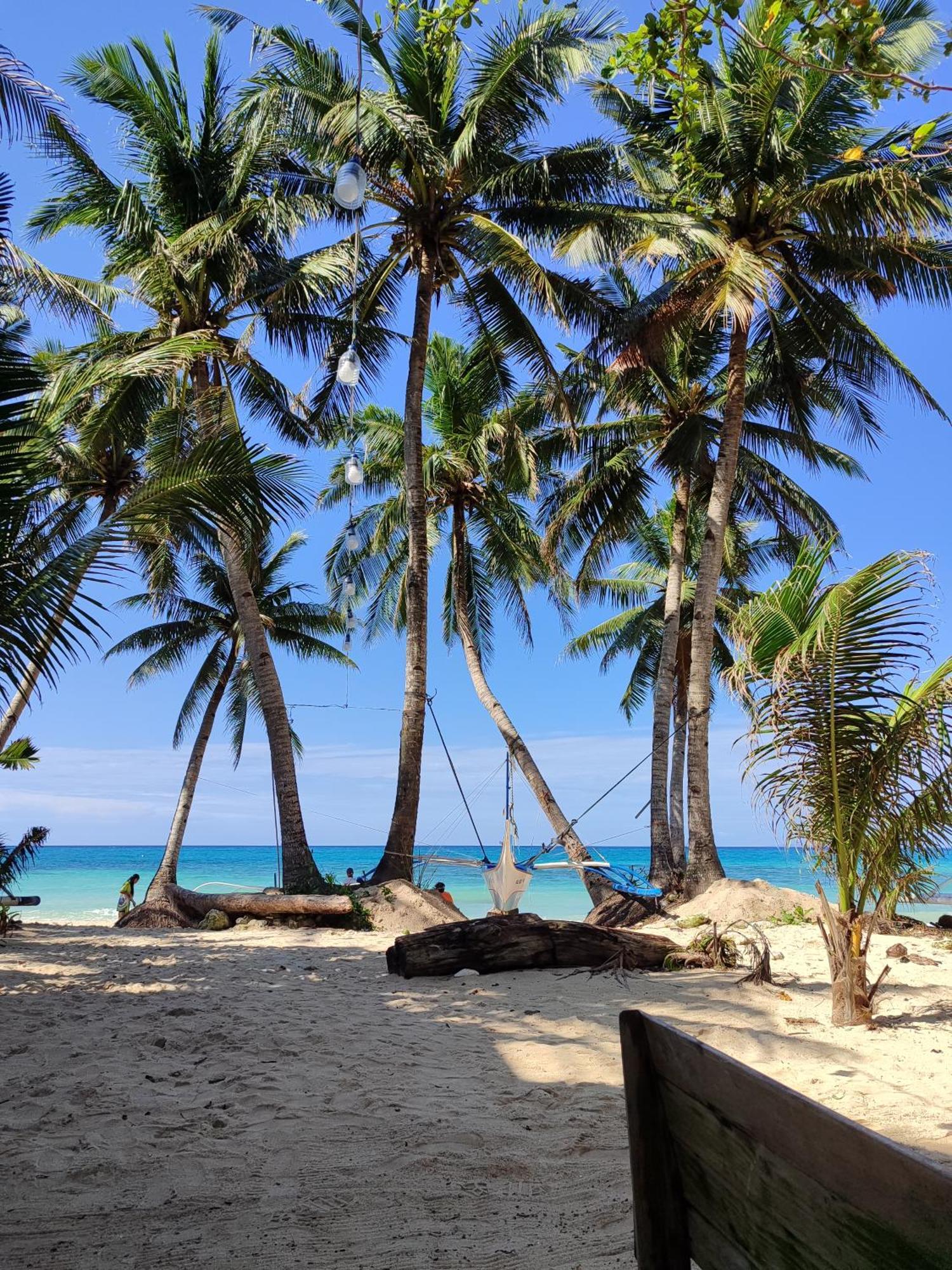 Castle Rock Boracay Aparthotel Yapak Buitenkant foto